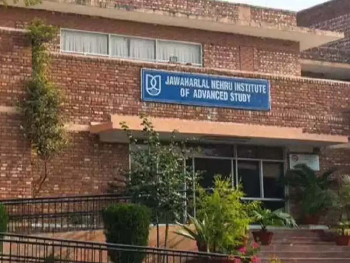 JNU में मीट खाने वालों को लेकर विवाद, जानें क्या है पूरा मामला JNU में मीट खाने वालों को लेकर विवाद, जानें क्या है पूरा मामला