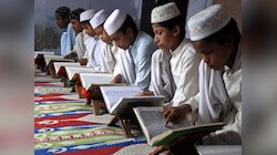 UP में मदरसों के लिए नई मुसीबत, गूगल शीट पर देनी होंगी ये अहम जानकारी