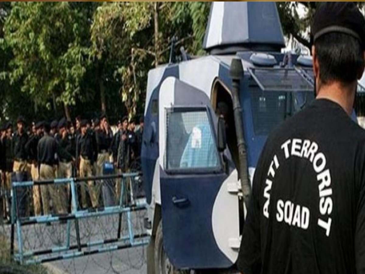 Amroha के अजमल को 7 दिन की रिमांड, पाकिस्तानियों के साथ मिलकर कर रहा था ये काम Amroha के अजमल को 7 दिन की रिमांड, पाकिस्तानियों के साथ मिलकर कर रहा था ये काम