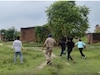 पुलिस बल तैनात