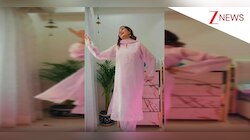 कमरे में हाई हील्स पहन नाचीं Sapna Choudhary,पानी छलका में भीज गई पर दिखाए लटके-झटके