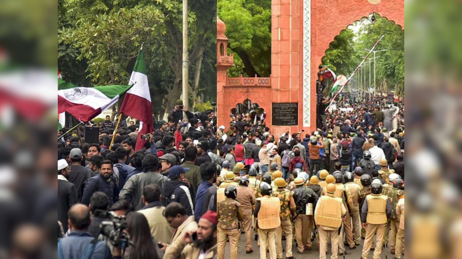 AMU में फीस बढ़ोतरी ने लिया मज़हबी रंग, विरोध में नमाज़ और हवन!