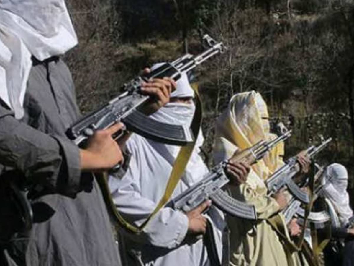 पंजाब में पाकिस्तान समर्थित आतंकी मॉड्यूल का भंडाफोड़; भारी हथियारों का जखीरा बरामद पंजाब में पाकिस्तान समर्थित आतंकी मॉड्यूल का भंडाफोड़; भारी हथियारों का जखीरा बरामद