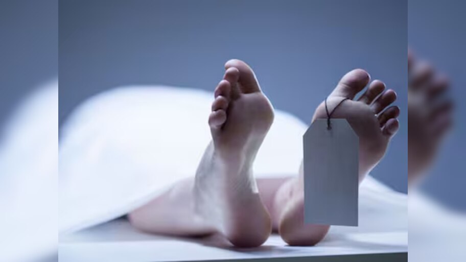 मुंबई में बांग्ला बोलना पड़ा भारी; 'बांग्लादेशी' बोलकर पुलिस ने पीटा, हाबड़ा लौटे गुलाम मंडल की मौत