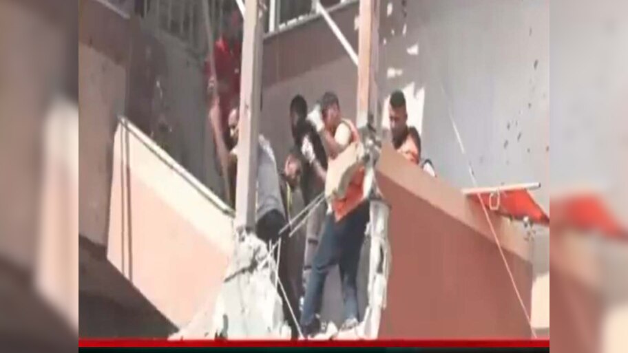 Israel ने जानबूझकर किया हमला! Gaza के अस्पताल पर अटैक का Video Viral