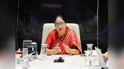 बिना अनुमति के अनुपस्थित रहने वाले अधिकारियों के खिलाफ  कार्रवाई की जाएगी- दिल्ली CM