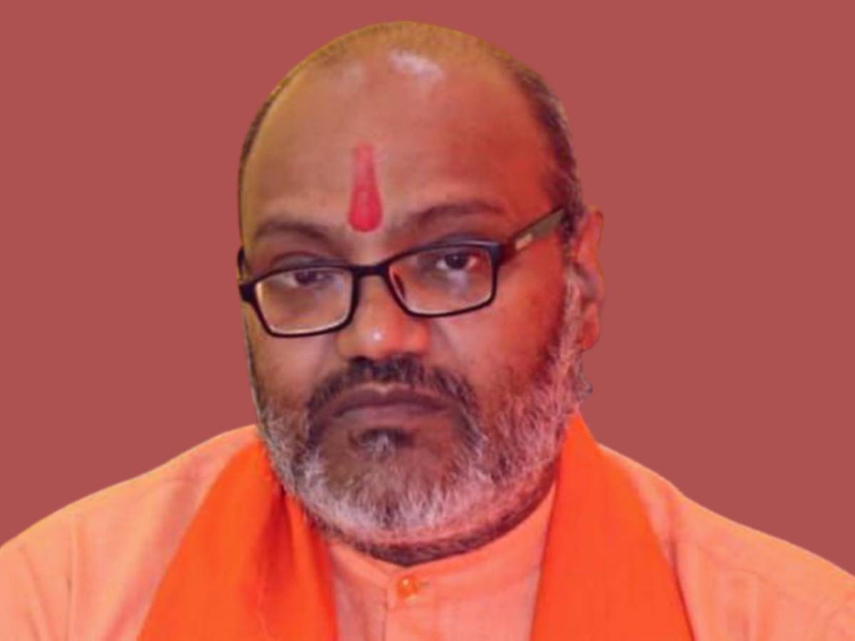 पैगंबर मोहम्मद (स.) पर विवादित टिप्पणी मामले में नरसिंहानंद होंगे गिरफ्तार? दर्ज हुई FIR पैगंबर मोहम्मद (स.) पर विवादित टिप्पणी मामले में नरसिंहानंद होंगे गिरफ्तार? दर्ज हुई FIR
