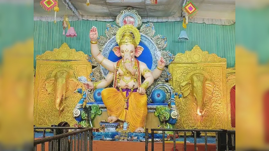  गणेश चतुर्थी पर इस बात को लेकर दो समुदायों के बीच हुआ भारी बवाल, पुलिस ने मामले को किया शांत