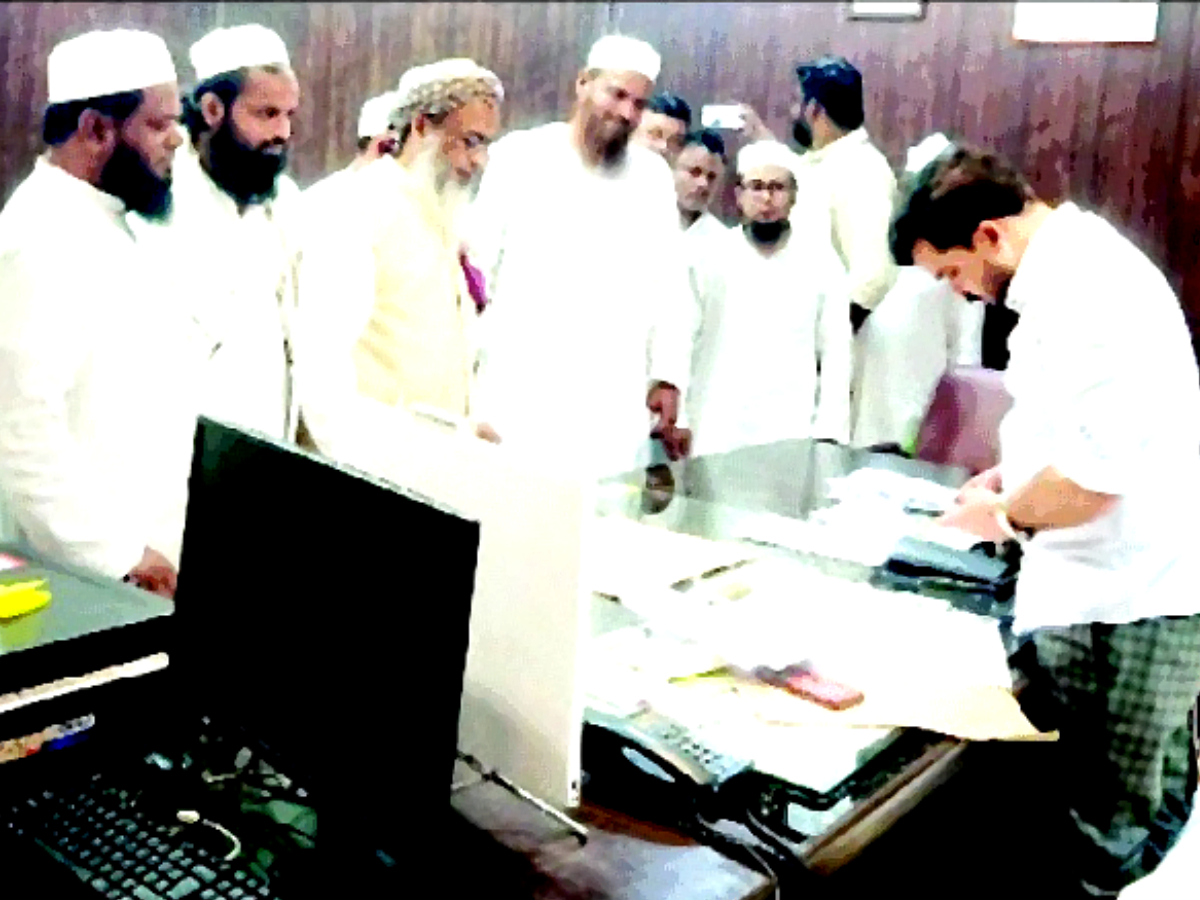 JUH की पहल रंग लाई; श्रावस्ती डीएम ने रजिस्टर्ड मदरसों को दिए तुरंत खोलने के निर्देश JUH की पहल रंग लाई; श्रावस्ती डीएम ने रजिस्टर्ड मदरसों को दिए तुरंत खोलने के निर्देश