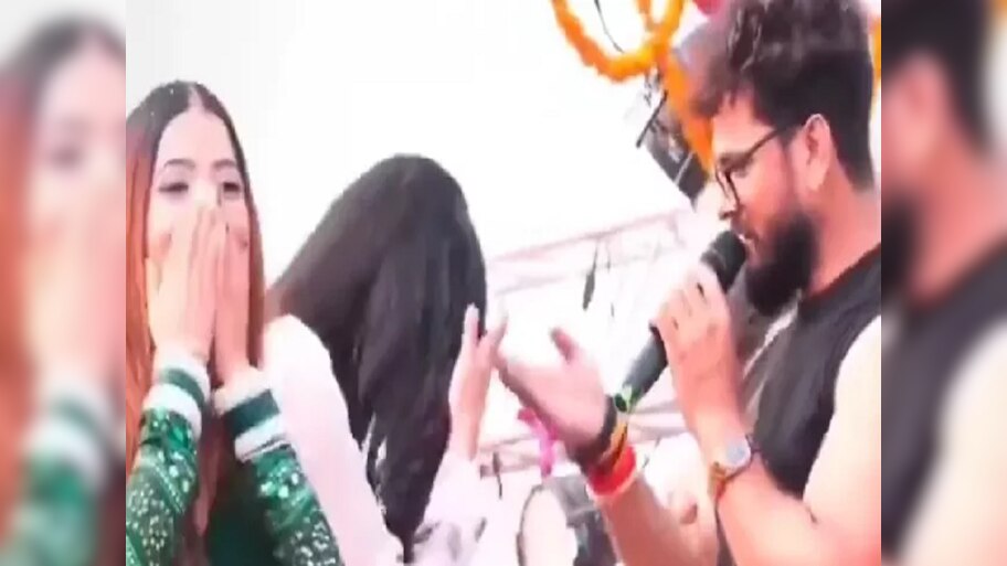 'ये छोटी है, लेकिन इसका कुछ भी छोटा नहीं', पवन सिंह के बाद खेसारी भी आ गए लपेटे में