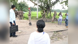 सेना ने उखाड़ फेंका TMC का पंडाल, भड़कीं ममता पहुंच गईं आर्मी ग्राउंड और फिर...