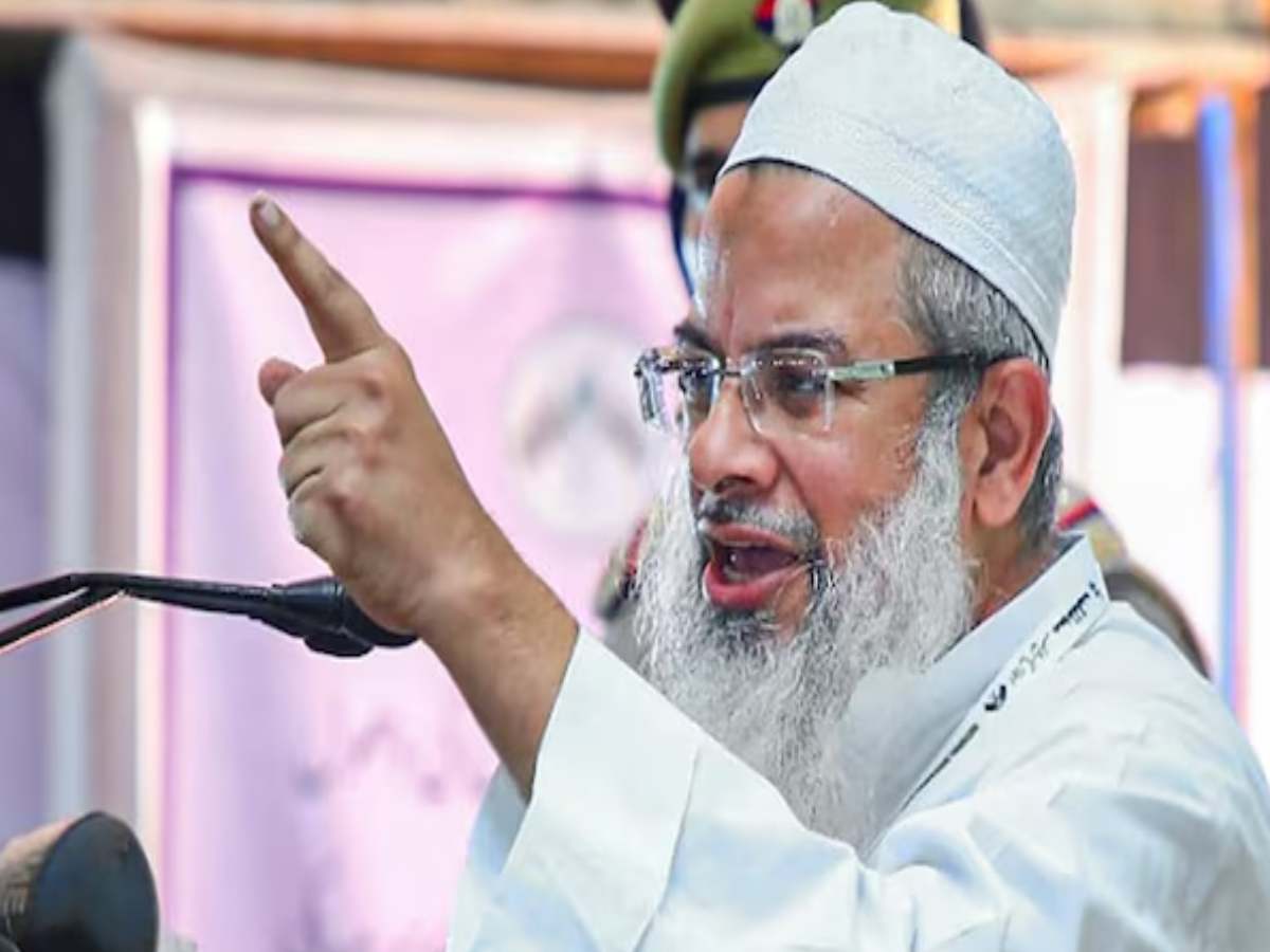 Maulana Mahmood Madani मुसलमानों के प्रति रवैये से हैं खफा, असम सीएम से की बड़ी अपील Maulana Mahmood Madani मुसलमानों के प्रति रवैये से हैं खफा, असम सीएम से की बड़ी अपील