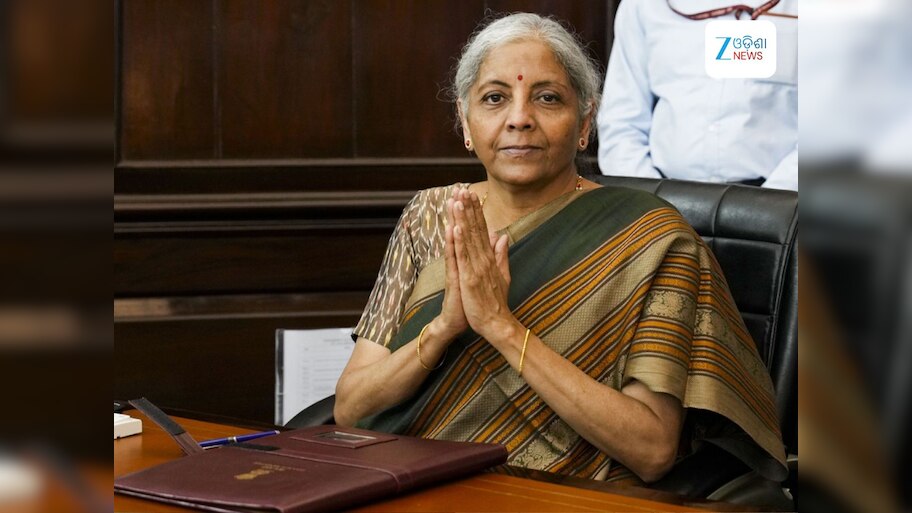 Medicine tax: କର୍କଟ ରୋଗୀଙ୍କ ପାଇଁ ବଡ଼ ଆଶ୍ୱସ୍ତି, କ୍ୟାନସର ଔଷଧରେ ଲାଗିବନି କୌଣସି କର