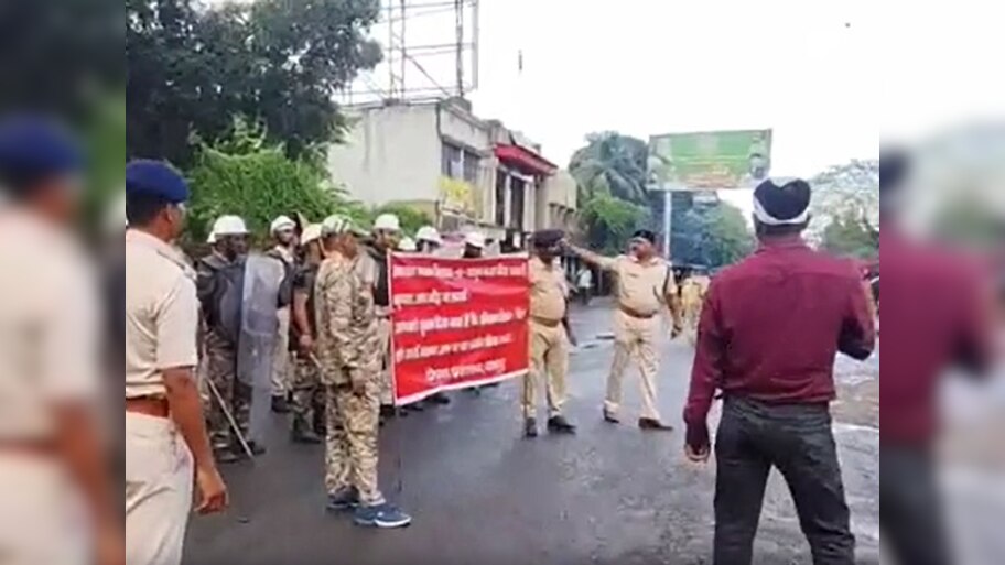 Pakud News: शांति से निपटे विश्वकर्मा पूजा और ईद मिलाद उन नबी का त्योहार, इसके लिए पुलिस ने किया मॉकड्रिल