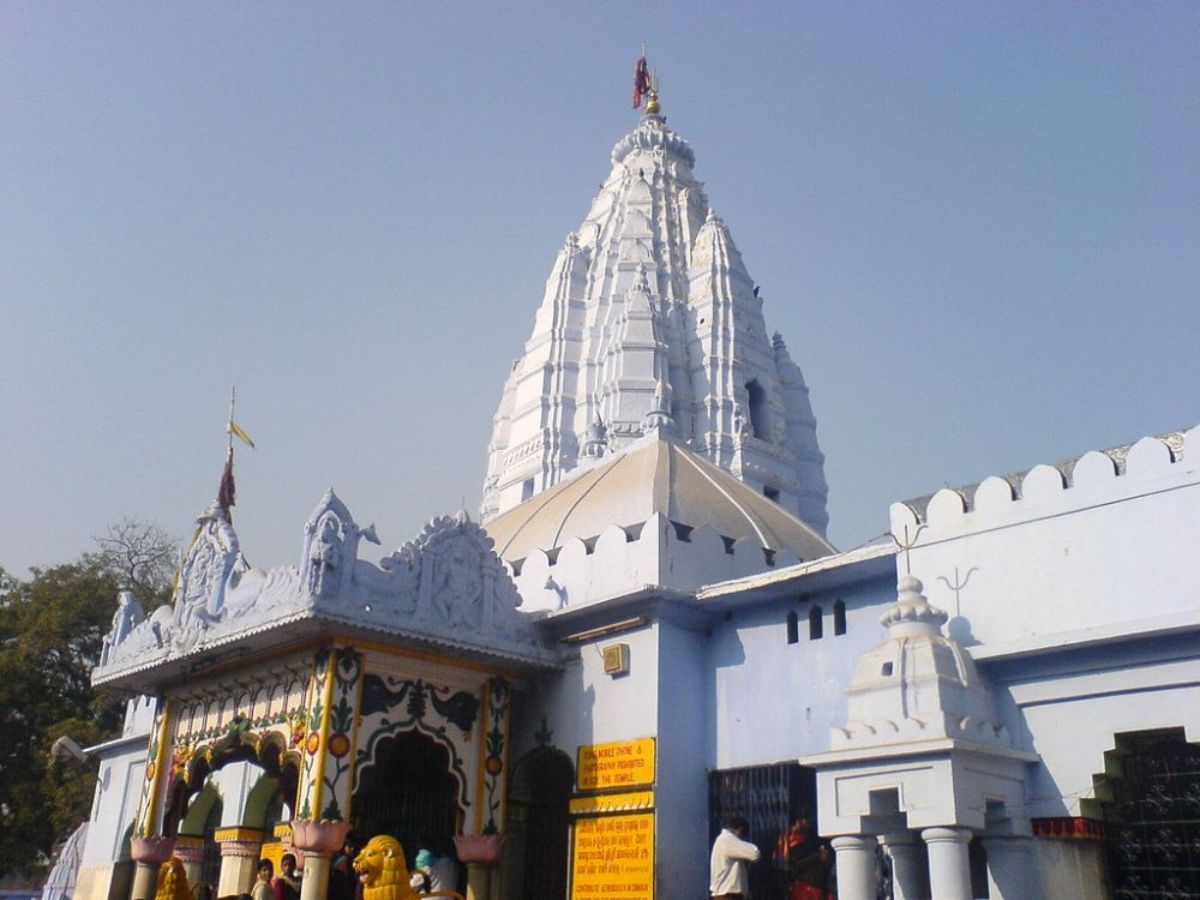 Odisha News: ଆସନ୍ତାକାଲି ଚନ୍ଦ୍ରଗ୍ରହଣ, ଏତିକି ଘଣ୍ଟା ବନ୍ଦ ରହିବ ସମଲେଶ୍ବରୀଙ୍କ ଦର୍ଶନ Odisha News: ଆସନ୍ତାକାଲି ଚନ୍ଦ୍ରଗ୍ରହଣ, ଏତିକି ଘଣ୍ଟା ବନ୍ଦ ରହିବ ସମଲେଶ୍ବରୀଙ୍କ ଦର୍ଶନ