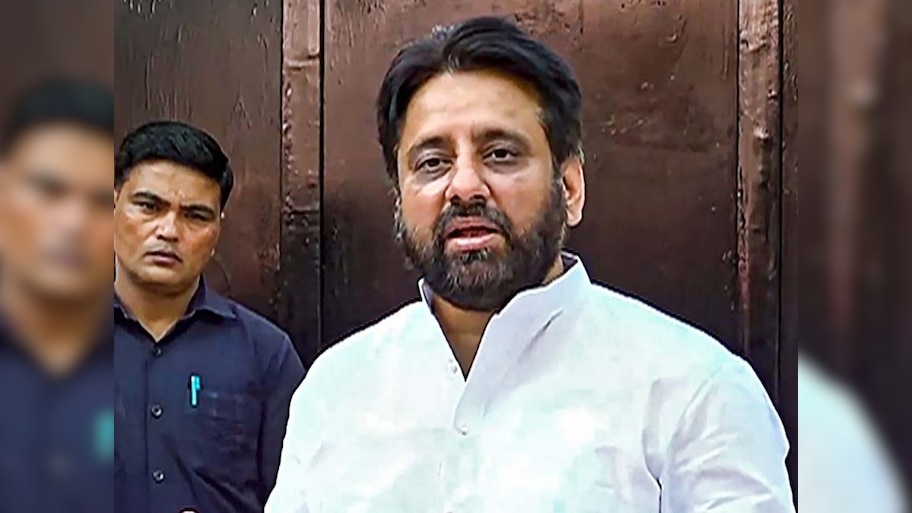 Punjab Flood: Okhla में लगे राहत कैंप, अमानतुल्लाह बोले, अब मदद की हमारी बारी