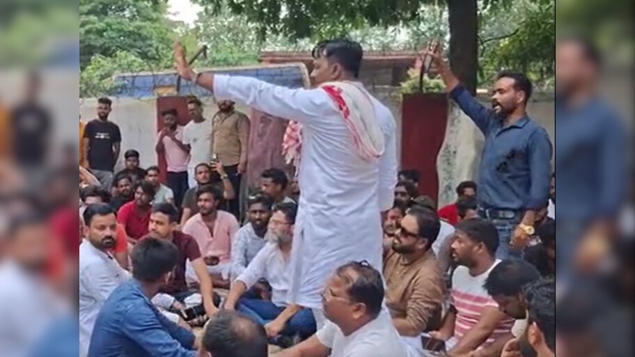 Bokaro: मज़ा नहीं, सजा देते हैं 'सर तन से जुदा' के नारे, 6 नौजवान भेजे गए जेल