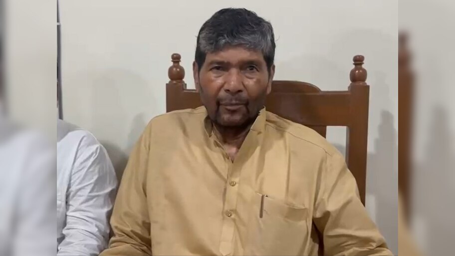 Bihar Politics: पशुपति पारस का चिराग पासवान पर बड़ा हमला, बोले- अकेले लड़ेंगे तो 2% वोट भी नहीं मिलेगा