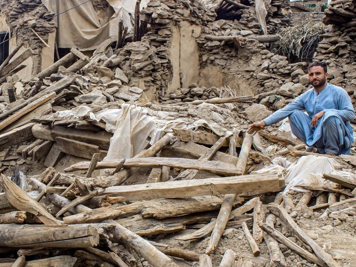 Afghanistan: भूकंप पीड़ितों के लिए सामने आया ये मुस्लिम देश, बनाए अस्पताल और शेल्टर Afghanistan: भूकंप पीड़ितों के लिए सामने आया ये मुस्लिम देश, बनाए अस्पताल और शेल्टर