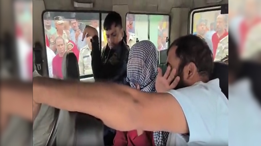 रांची के तबारक लॉज से आतंकी गिरफ्तार, दिल्ली पुलिस-ATS का ज्वाइंट एक्शन