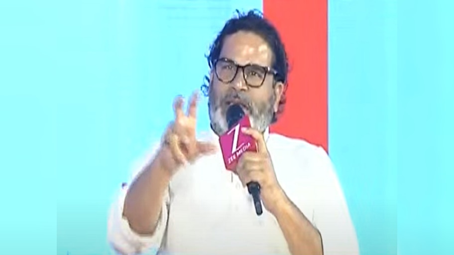 मुसलमानों को किरासन तेल की तरह इस्तेमाल कर रहे लालू-तेजस्वी, अल्लाह के बदले दिखा रहे बीजेपी का डर: प्रशांत किशोर