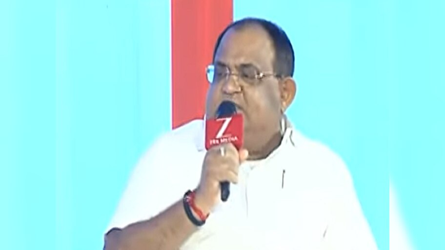 Bihar Chunav 2025: 'अभी कप्तान बदलने का वक्त नहीं आया', सच्चिदानंद सिंह ने कर दी नीतीश के मन की बात!