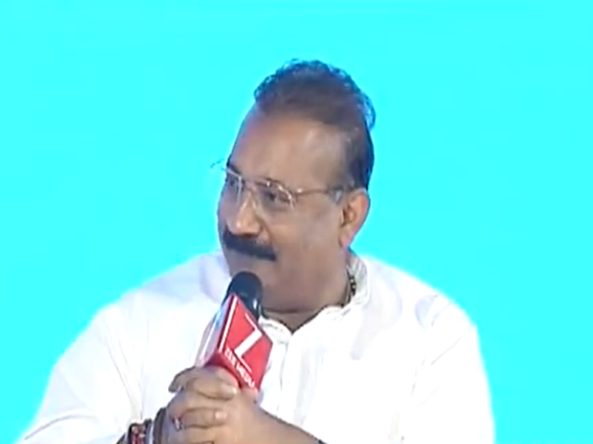नीतीश कुमार हैं योजनाओं के मास्टर, लालू-राबड़ी राज में होती थी 'लाठी घुमावन तेल पिलावन' रैली: मंत्री अशोक चौधरी नीतीश कुमार हैं योजनाओं के मास्टर, लालू-राबड़ी राज में होती थी 'लाठी घुमावन तेल पिलावन' रैली: मंत्री अशोक चौधरी