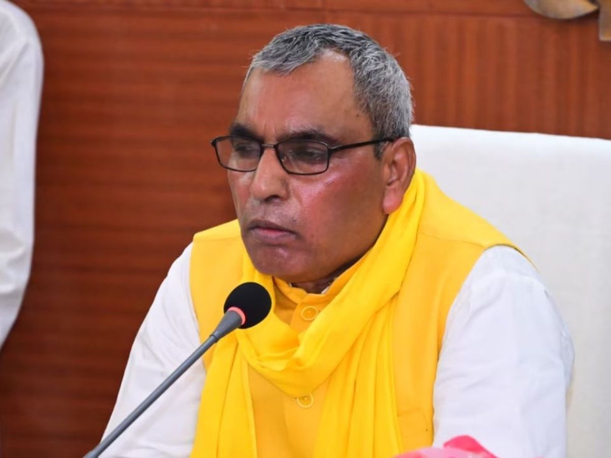 महागठबंधन में शामिल होने के लिए ओवैसी परेशान तो बिहार चुनाव लड़ने के लिए राजभर बेकरार महागठबंधन में शामिल होने के लिए ओवैसी परेशान तो बिहार चुनाव लड़ने के लिए राजभर बेकरार