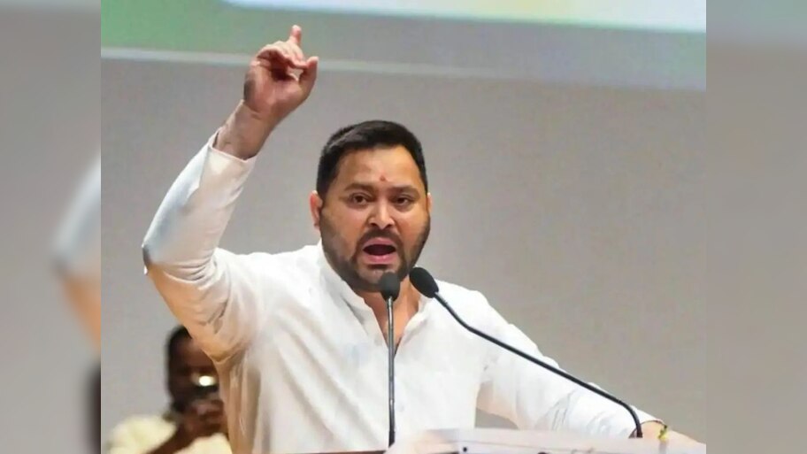 Bihar Politics: बिहार अधिकार यात्रा से लाएंगे बदलाव, भाजपा के पास विजन नहीं: तेजस्वी यादव