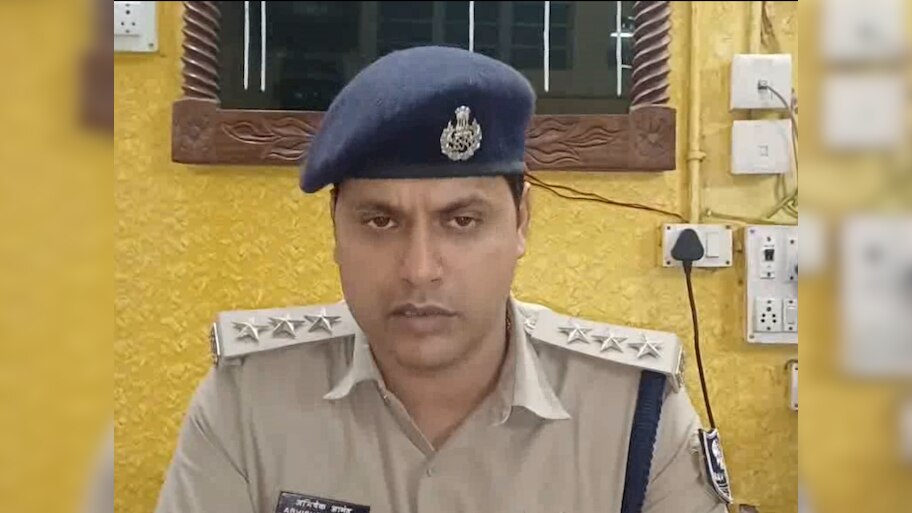 जमालपुर में छात्रा ने छत से कूदकर दी जान, कोचिंग संचालक पर शारीरिक शोषण और ब्लैकमेलिंग का आरोप