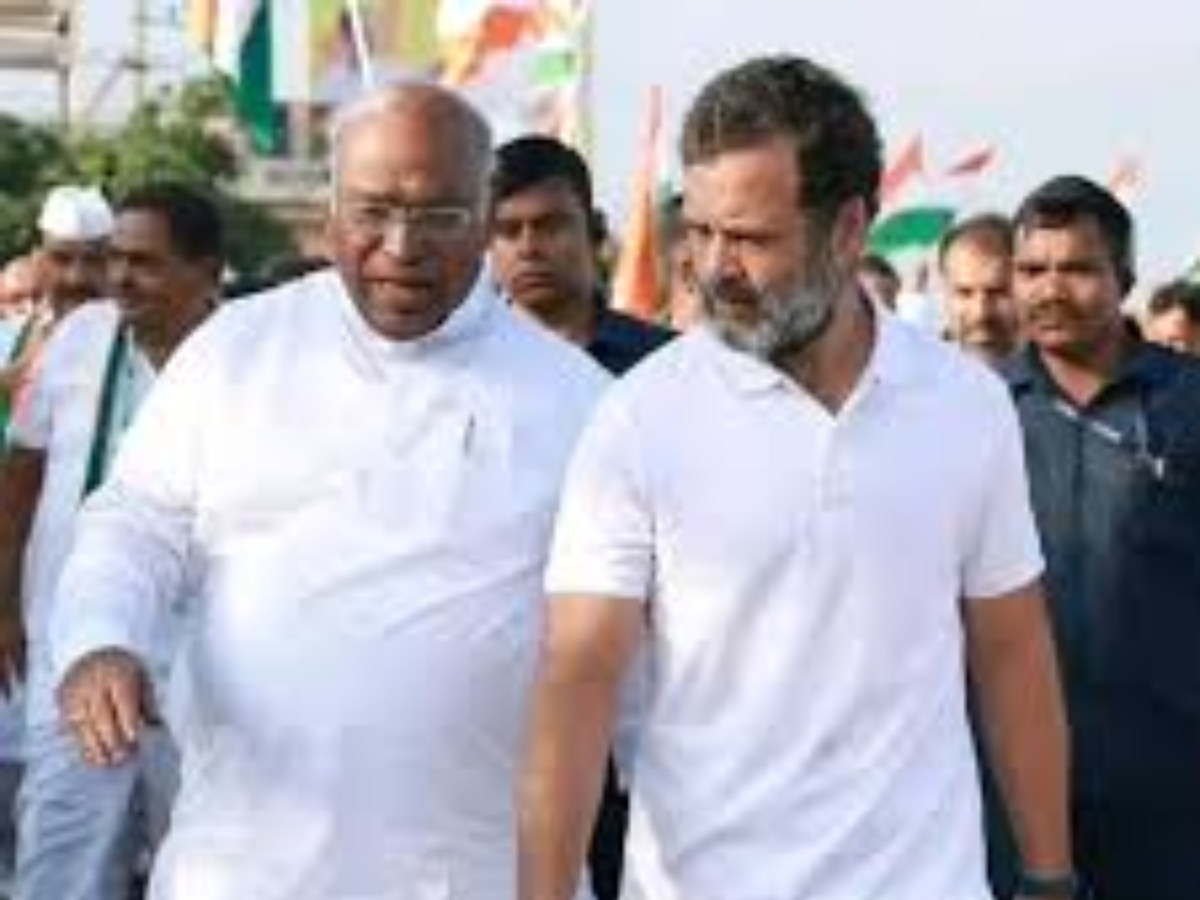 Bihar Chunav 2025: कांग्रेस ने खेल दिया बड़ा दांव, चुनाव समिति में करीब एक चौथाई मुस्लिम नेता Bihar Chunav 2025: कांग्रेस ने खेल दिया बड़ा दांव, चुनाव समिति में करीब एक चौथाई मुस्लिम नेता
