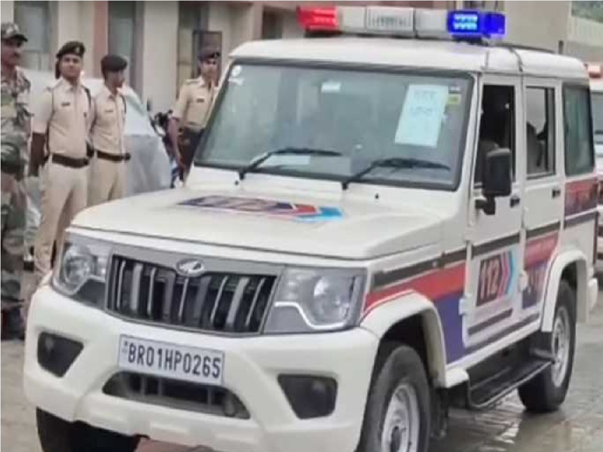 Sitamarhi News: अपराधियों का बोलबाला! कहीं पर गैंगवार तो कहीं 4 लाख की लूट Sitamarhi News: अपराधियों का बोलबाला! कहीं पर गैंगवार तो कहीं 4 लाख की लूट