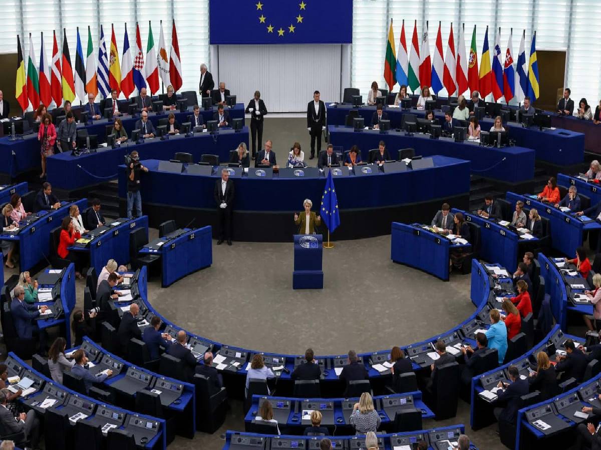EU की इस कार्रवाई से कंगाल हो जाएगा इजरायल, गज़ा में जंग खत्म करने के लिए उठाए गए कदम EU की इस कार्रवाई से कंगाल हो जाएगा इजरायल, गज़ा में जंग खत्म करने के लिए उठाए गए कदम