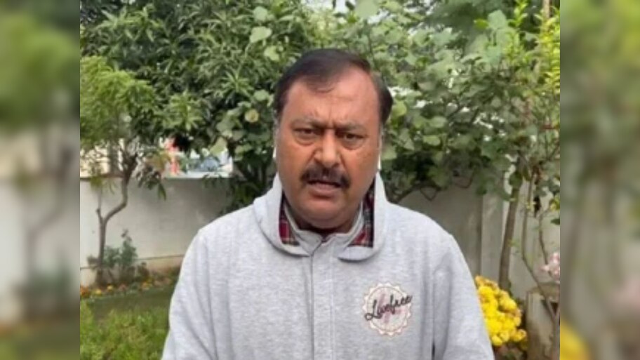 Bihar Politics: लालू प्रसाद यादव के पारिवारिक मामले को तूल न दे भाजपा: सुरेंद्र राजपूत