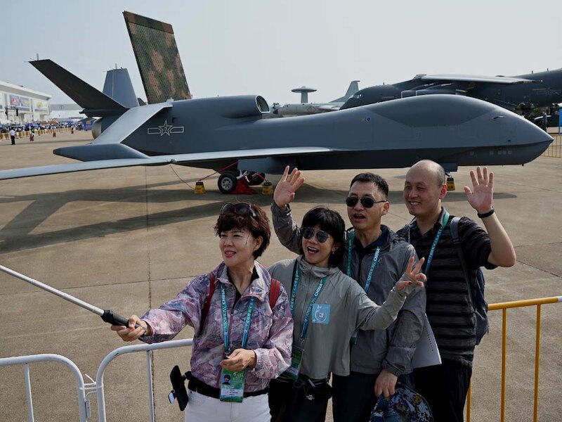 China developed new stealth drone Sharp Sword can fly over moving ship ...