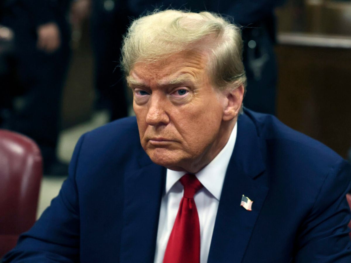 Donald Trump: ବନ୍ଦ ହୋଇଗଲା ଟେଲିପ୍ରମ୍ପଟର,ହସିଲେ ଟ୍ରମ୍ପ-ତଦନ୍ତ କଲା ହ୍ୱାଇଟ ହାଉସ Donald Trump: ବନ୍ଦ ହୋଇଗଲା ଟେଲିପ୍ରମ୍ପଟର,ହସିଲେ ଟ୍ରମ୍ପ-ତଦନ୍ତ କଲା ହ୍ୱାଇଟ ହାଉସ