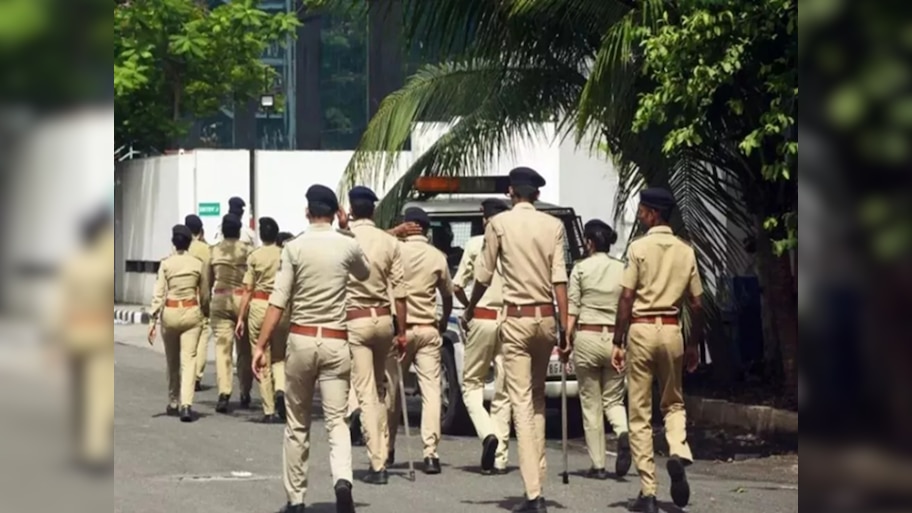 Jamui News: जमुई में दिल-दहलाने वाली वारदात, सनकी पति ने गर्भवती पत्नी को काट डाला