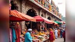नवरात्र में मंदिर के बाहर मुसलमानों ने लगाई दुकान, नाराज हिंदू संगठनों ने किया विरोध