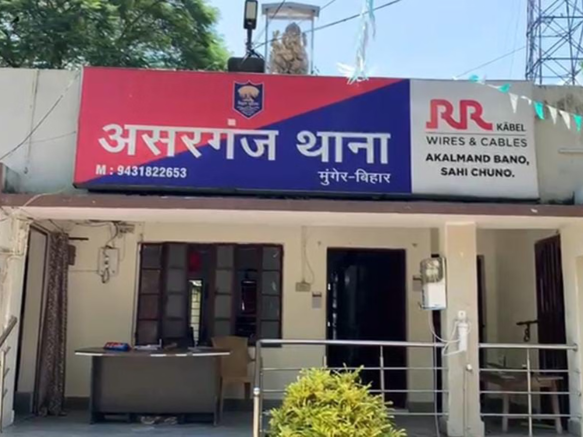 शर्मनाक! प्रेमी संग भागी थी नाबालिग भांजी, मिलने पर सगे मामा ने ही किया दुष्कर्म शर्मनाक! प्रेमी संग भागी थी नाबालिग भांजी, मिलने पर सगे मामा ने ही किया दुष्कर्म