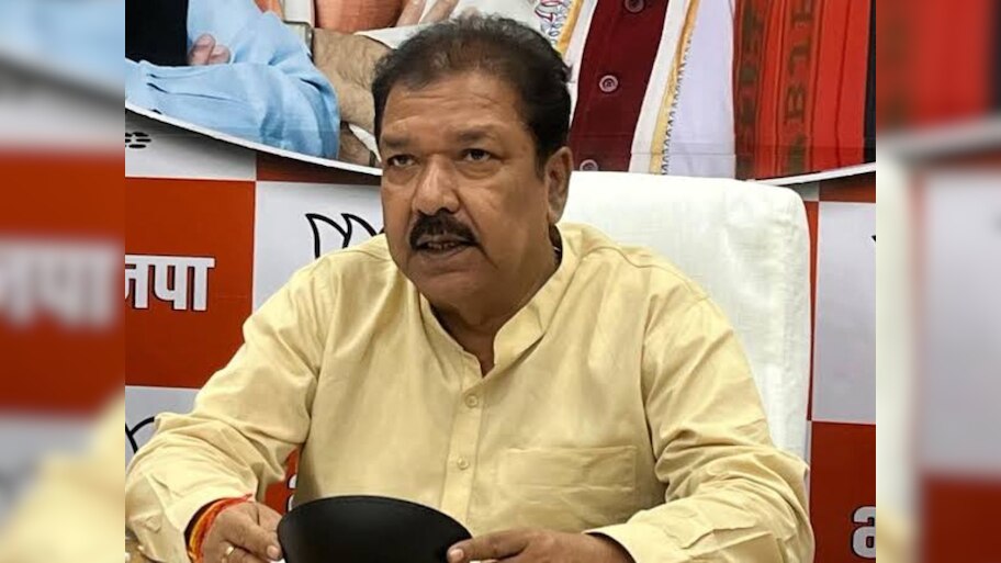 'अब वे किस मुंह से बिहार आ रही हैं', प्रियंका गांधी पर फायर हो गए बीजेपी प्रदेश अध्यक्ष