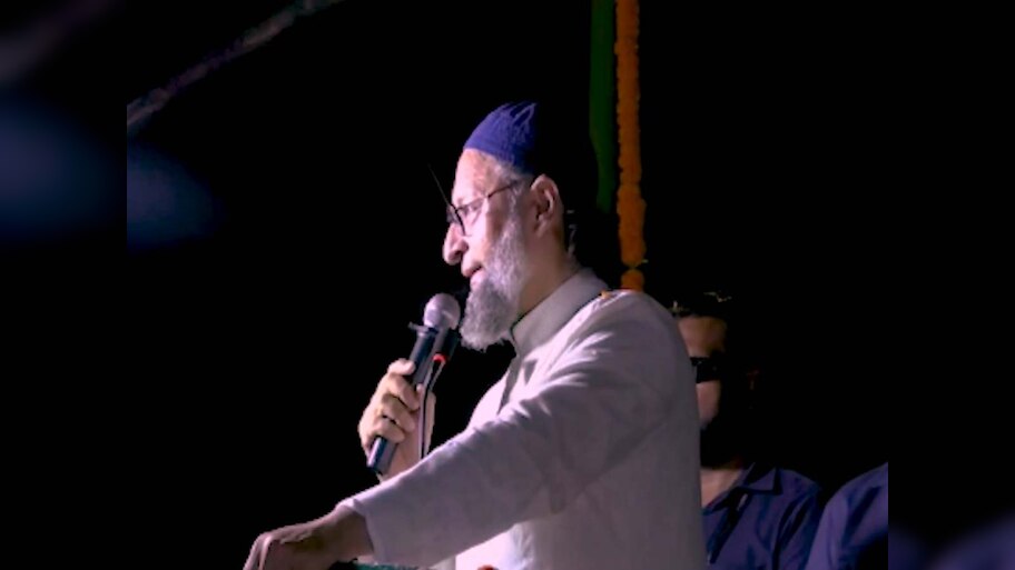 Asaduddin Owaisi सीमांचल में क्यों बोले, मैं शहीद होने के लिए हूं तैयार? VIDEO