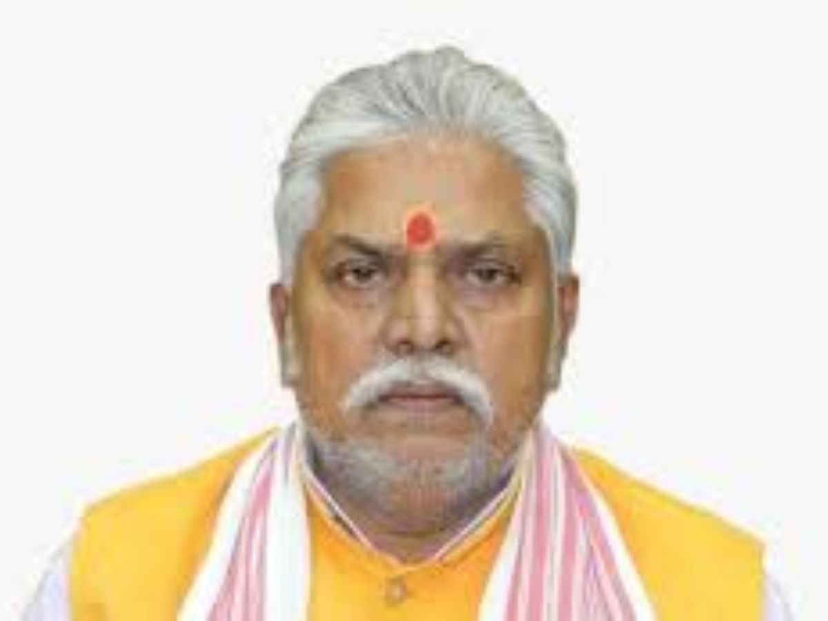 आरजेडी जब भी सत्ता में आएगी दलित या मुसलमान नहीं बनेगें मुख्यमंत्री, महागठवंधन पर प्रेम कुमार की 'सर्जिकल स्ट्राइक' आरजेडी जब भी सत्ता में आएगी दलित या मुसलमान नहीं बनेगें मुख्यमंत्री, महागठवंधन पर प्रेम कुमार की 'सर्जिकल स्ट्राइक'