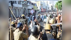 Bareilly में पुलिस का लगातार एक्शन जारी, तौकीर रजा के इन करीबियों पर गिरेगी गाज!