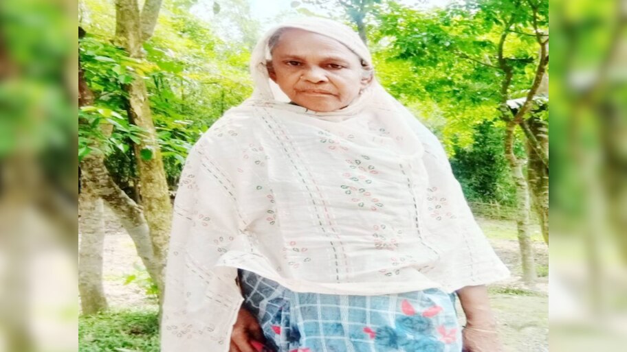 असमी मुस्लिम महिला को विदेशी बताकर जबरन भेजा बांग्लादेश; वापसी के लिए अड़ा परिवार