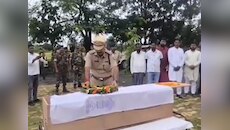 Koderma: निलंबन और वेतन से परेशान पुलिसकर्मी ने की आत्महत्या