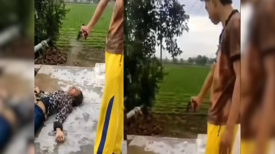 मेरठ में आदिल के मर्डर का लाइव वीडियो वायरल, हत्याकांड से दहशत में लोग