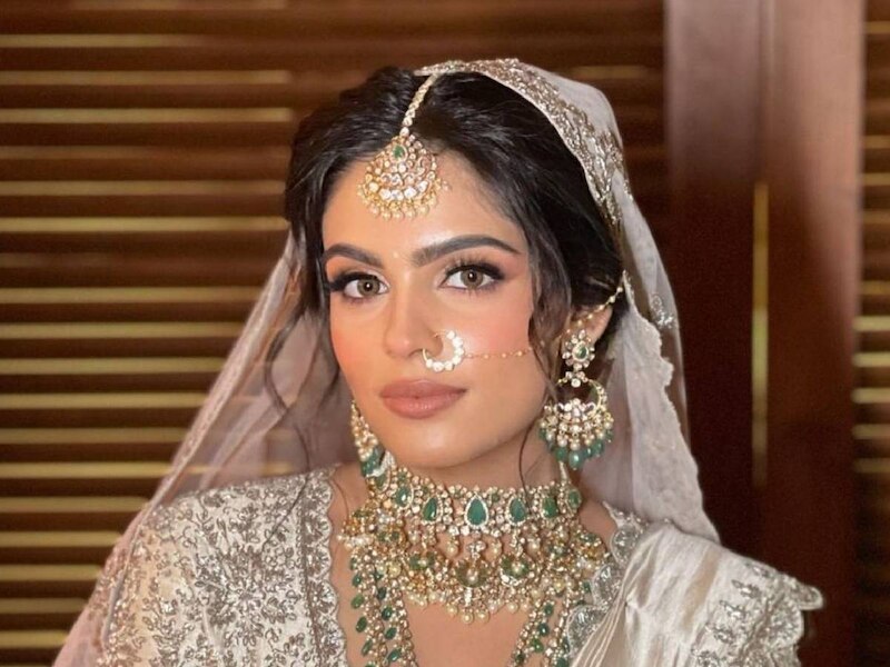 खूबसूरत लुक 