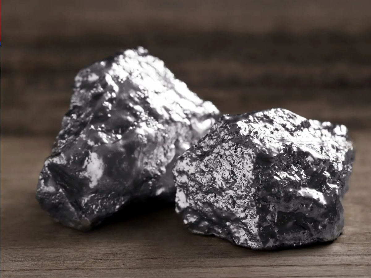 चांदी उत्पादन करने वाले देशों में चौथे स्थान पर है पोलैंड