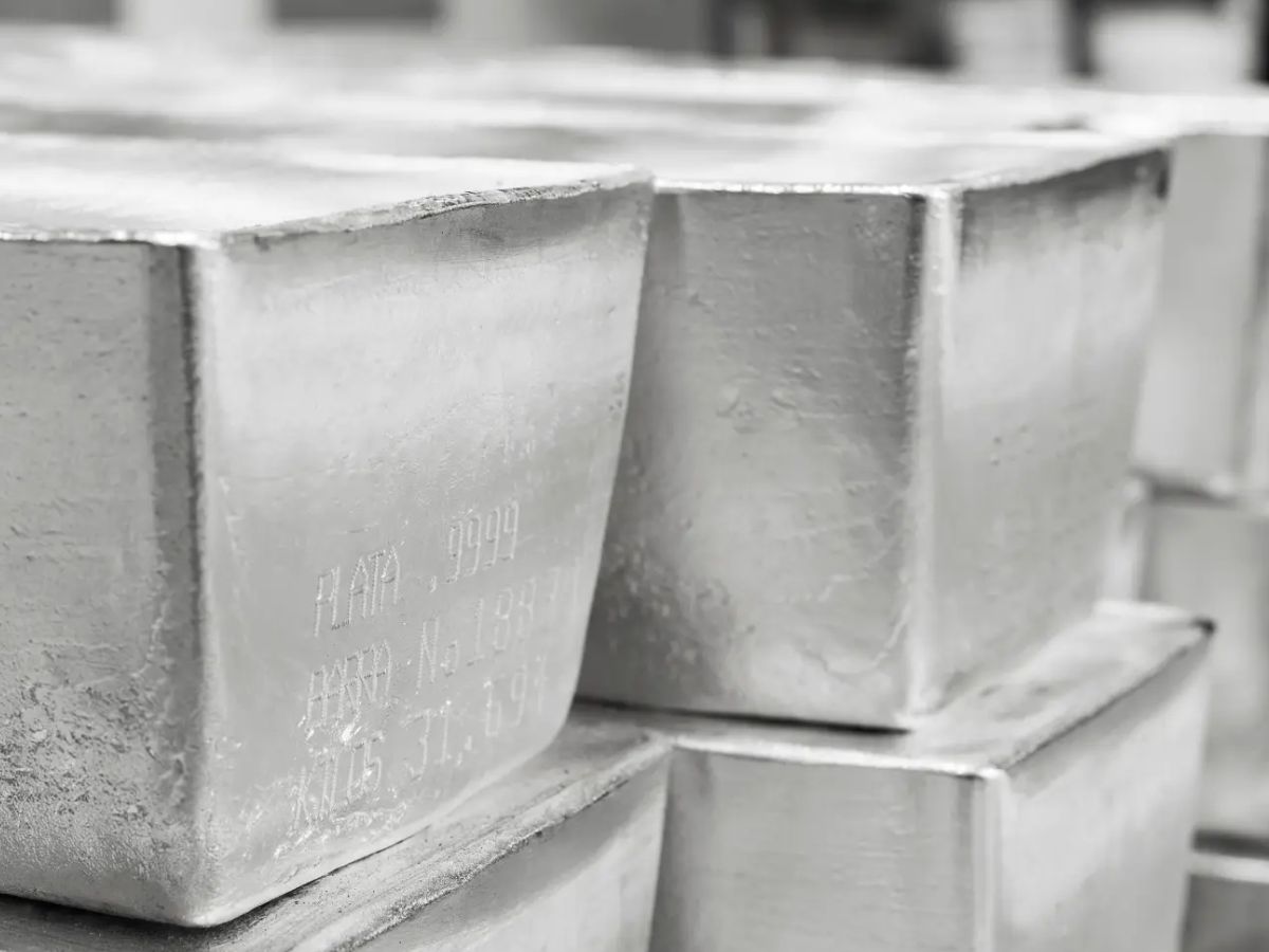 चांदी उत्पादन वाले देशों में पेरू टॉप पर