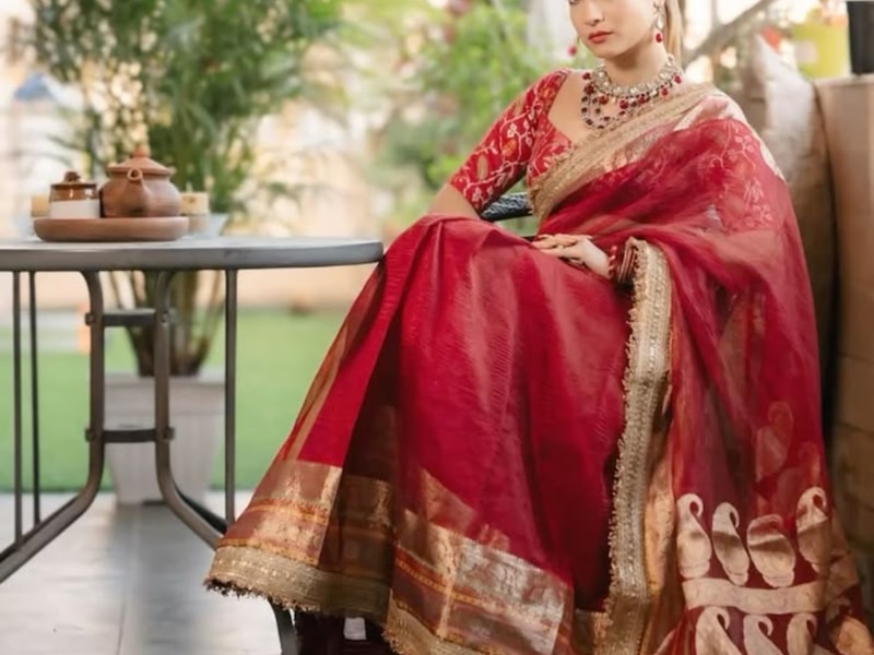 टिशू साड़ी 